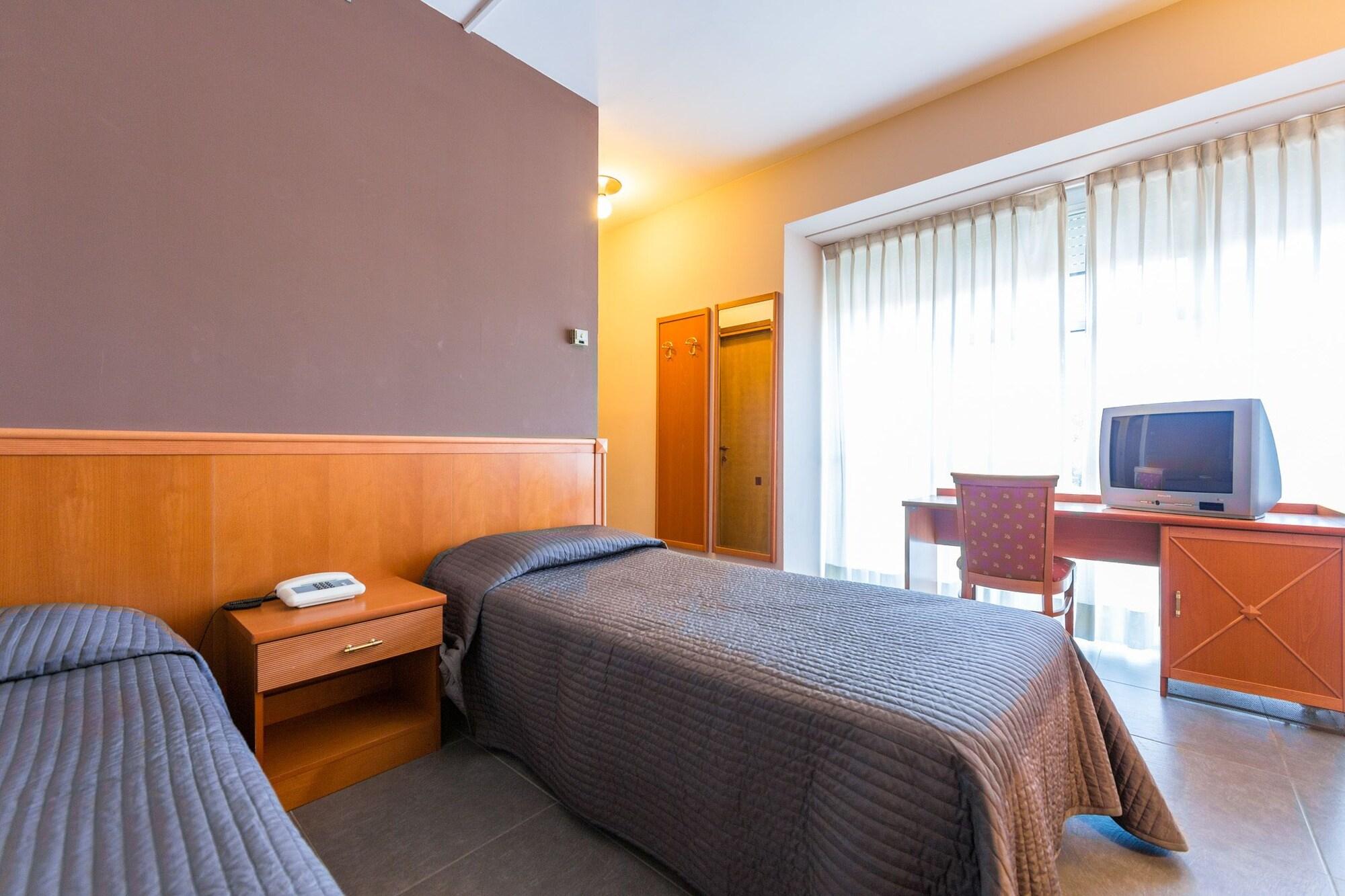 Hotel Miro モンテカティーニ・テルメ エクステリア 写真