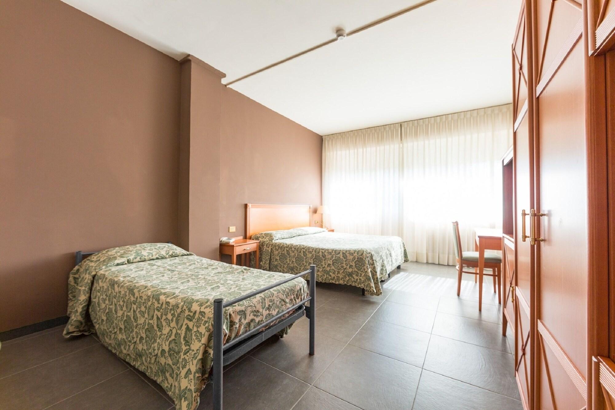 Hotel Miro モンテカティーニ・テルメ エクステリア 写真