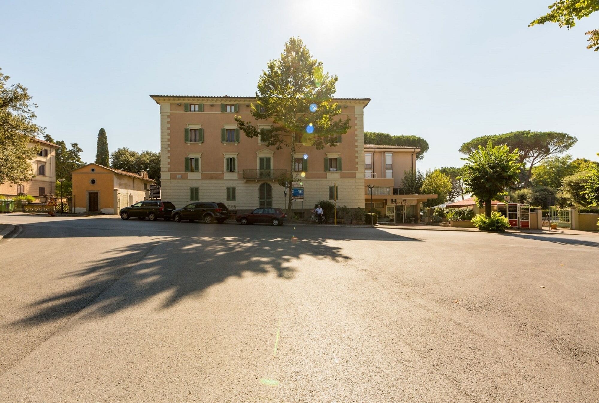 Hotel Miro モンテカティーニ・テルメ エクステリア 写真